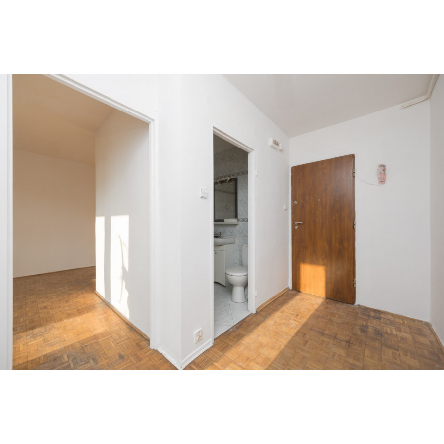 mazowieckie, Warszawa, Praga-Południe, Komorska, Praga widne 33 m obok Ostrobramskiej + balkon