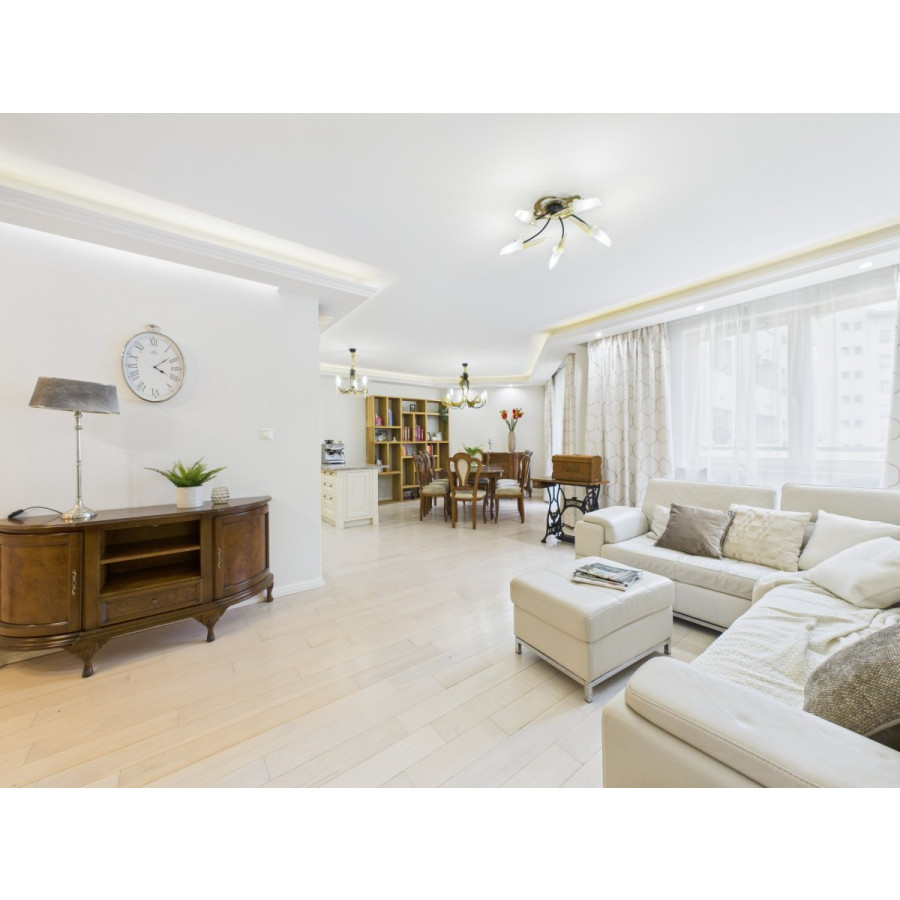 mazowieckie, Warszawa, Mokot&oacute;w, Bukowińska, 3 pokoje/Metro Wilanowska/garaż i basen w cenie