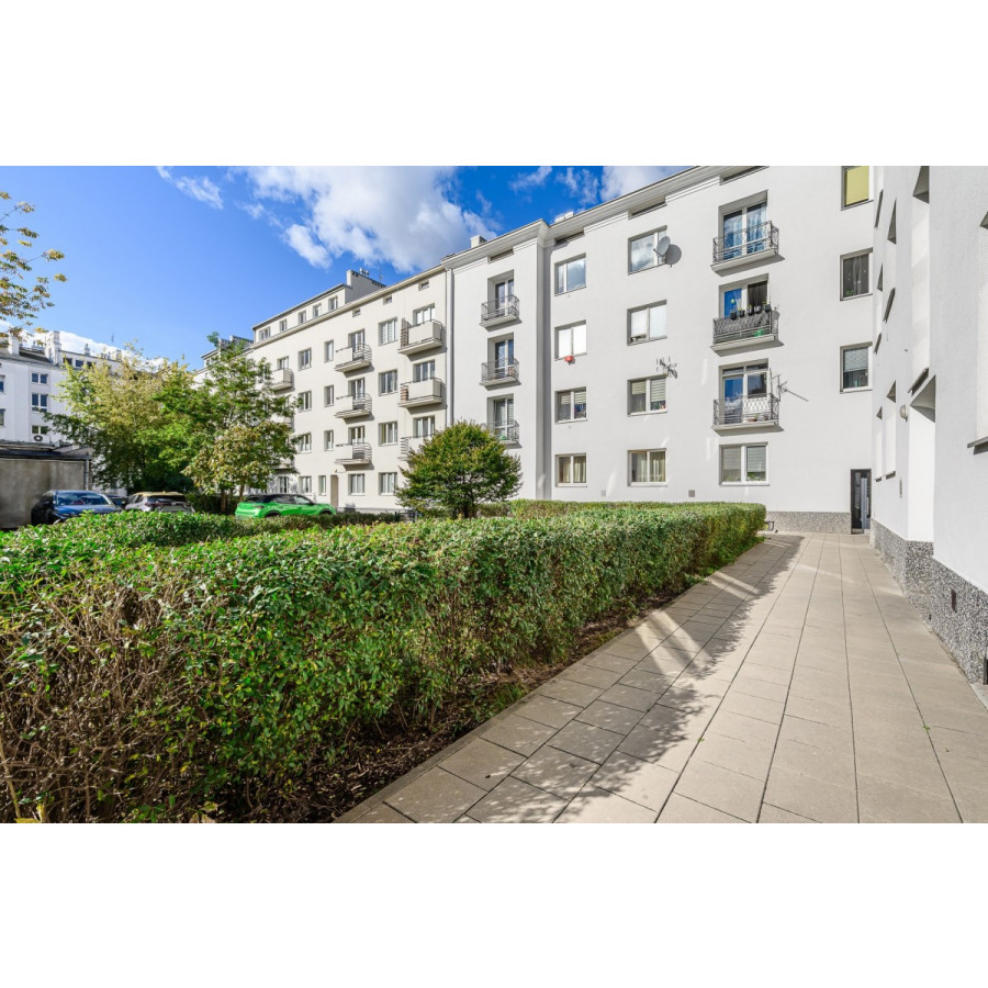 mazowieckie, Warszawa, Mokot&oacute;w, Rakowiecka, Stary Mokot&oacute;w| 2 Balkony | Parking|Kamienica