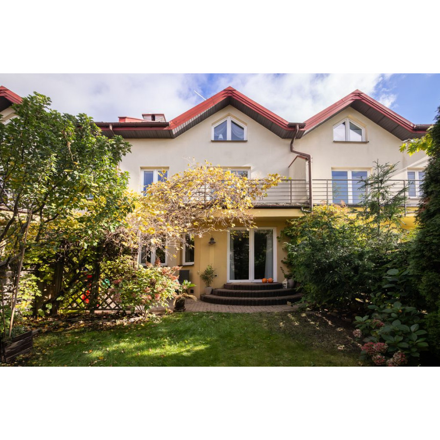 mazowieckie, Warszawa, Wawer, Jeziorowa, Dom z ogr&oacute;dkiem w cichej okolicy