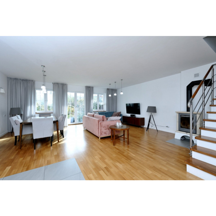 mazowieckie, Warszawa, Białołęka, Kąty Grodziskie, Segment skrajny z pięknie zagospodarowanym ogrodem