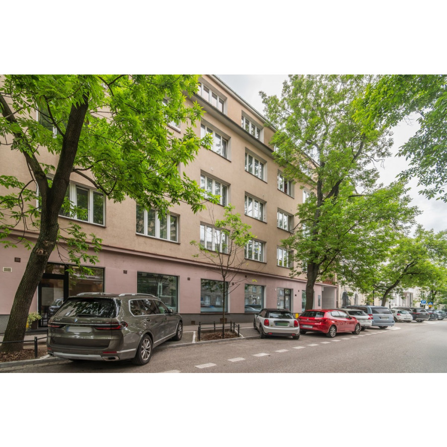 mazowieckie, Warszawa, Śr&oacute;dmieście, Emilii Plater, Przestronne mieszkanie w przedwojennej kamienicy