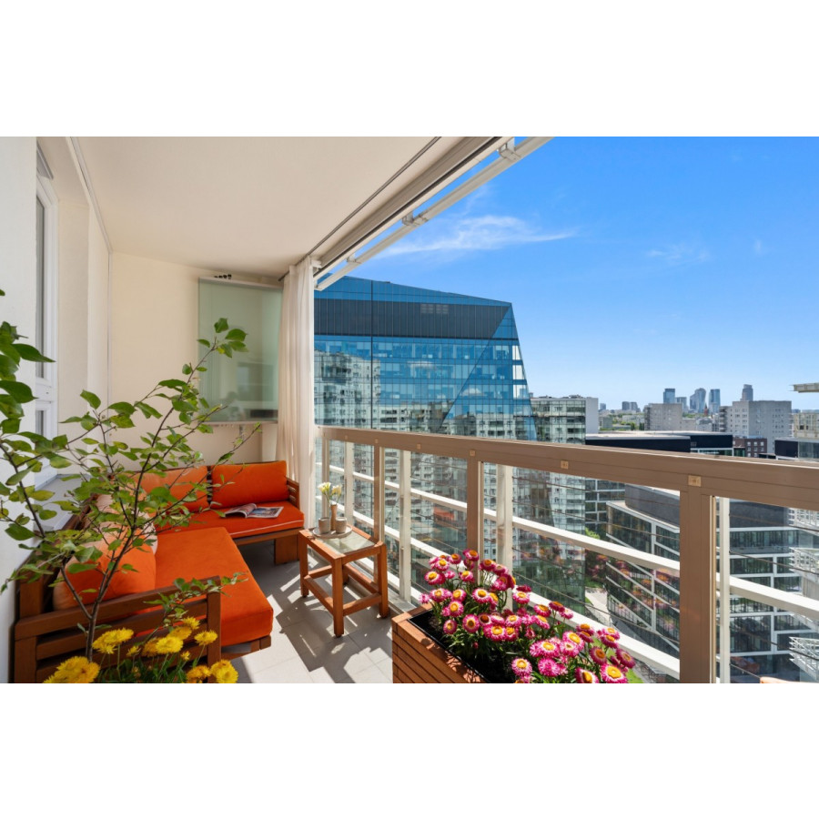 mazowieckie, Warszawa, Śr&oacute;dmieście Muran&oacute;w, Zygmunta Słomińskiego, Rodzinny apartament z widokiem na City i Żoliborz