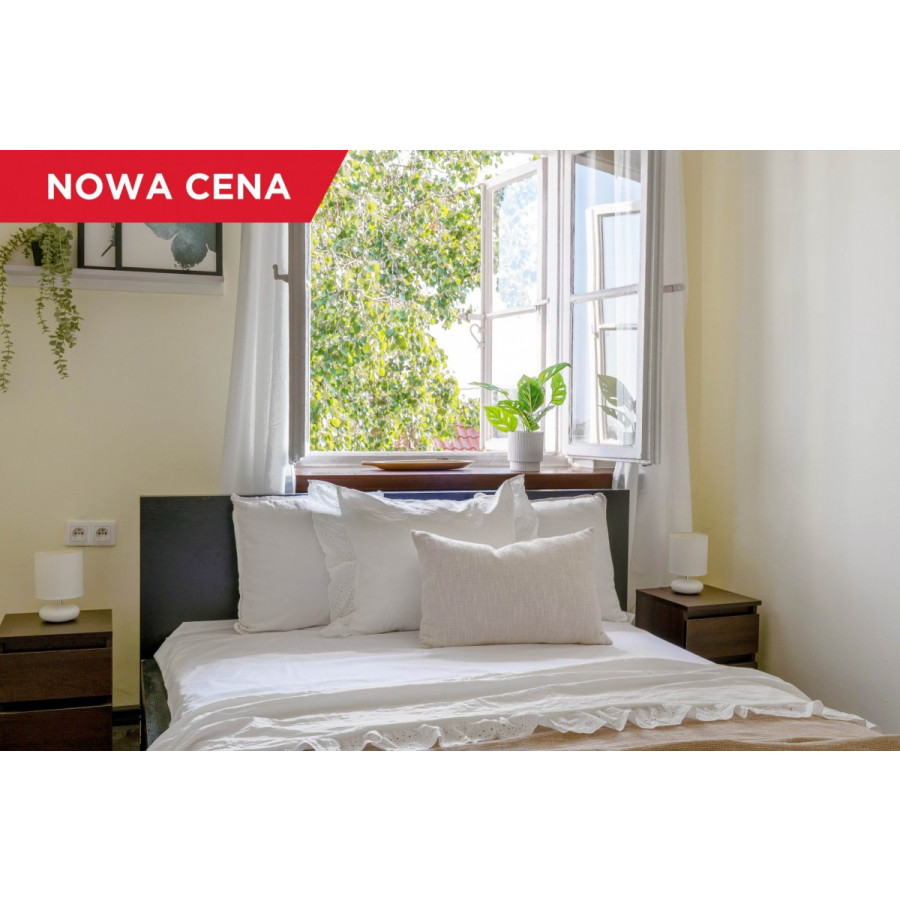 mazowieckie, Warszawa, Śr&oacute;dmieście Stare Miasto, Krzywe Koło, CHARMING TENEMENT IN THE OLD TOWN