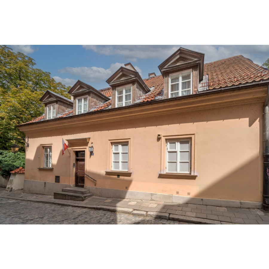 mazowieckie, Warszawa, Śr&oacute;dmieście Stare Miasto, Brzozowa, Mieszkanie "Biały Kruk" na warszawskiej Star&oacute;wce