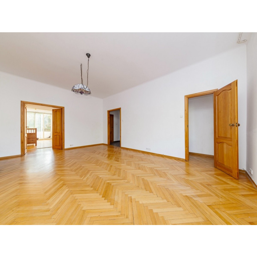 mazowieckie, Warszawa, Śr&oacute;dmieście, Parkowa, Stylowe mieszkanie przy Łazienkach Kr&oacute;lewskich