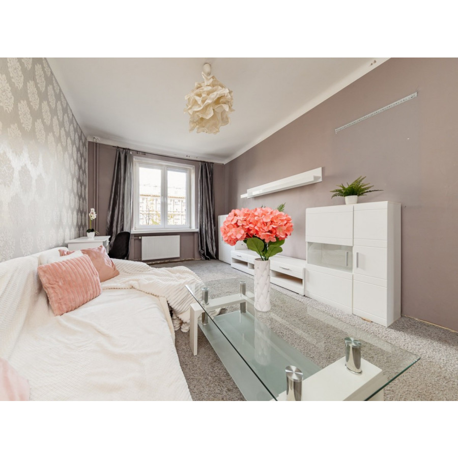 mazowieckie, Warszawa, Śr&oacute;dmieście, Gen. Władysława Andersa, 2 pokoje z oddzielną kuchnią w kamienicy Śr&oacute;dmieśc