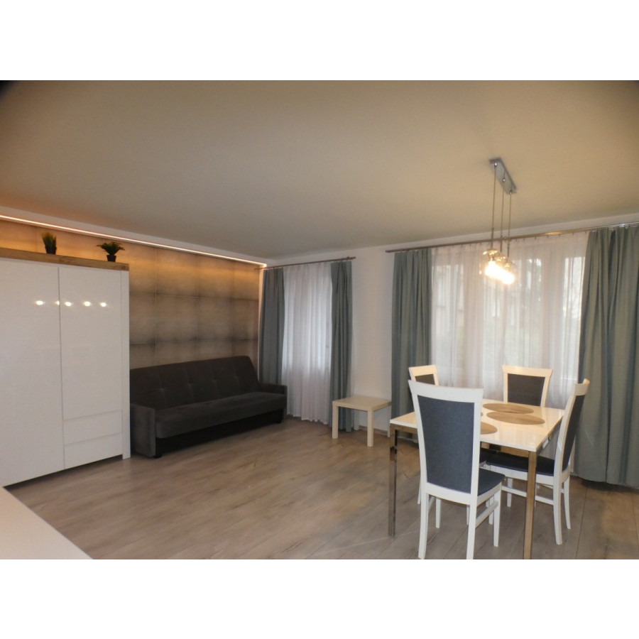 mazowieckie, Warszawa, Śr&oacute;dmieście, Bonifraterska, Blisko Star&oacute;wki 2 pokoje 46m