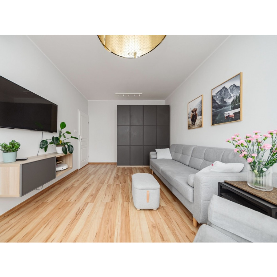 mazowieckie, Warszawa, Śr&oacute;dmieście Muran&oacute;w, Stawki, 2 pokojowe mieszkanie