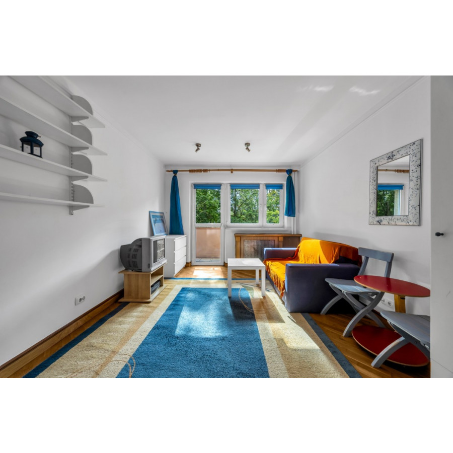 mazowieckie, powiat Warszawa, Warszawa, Czerniakowska, 2 niezależne pokoje, odświeżone, tramwaj