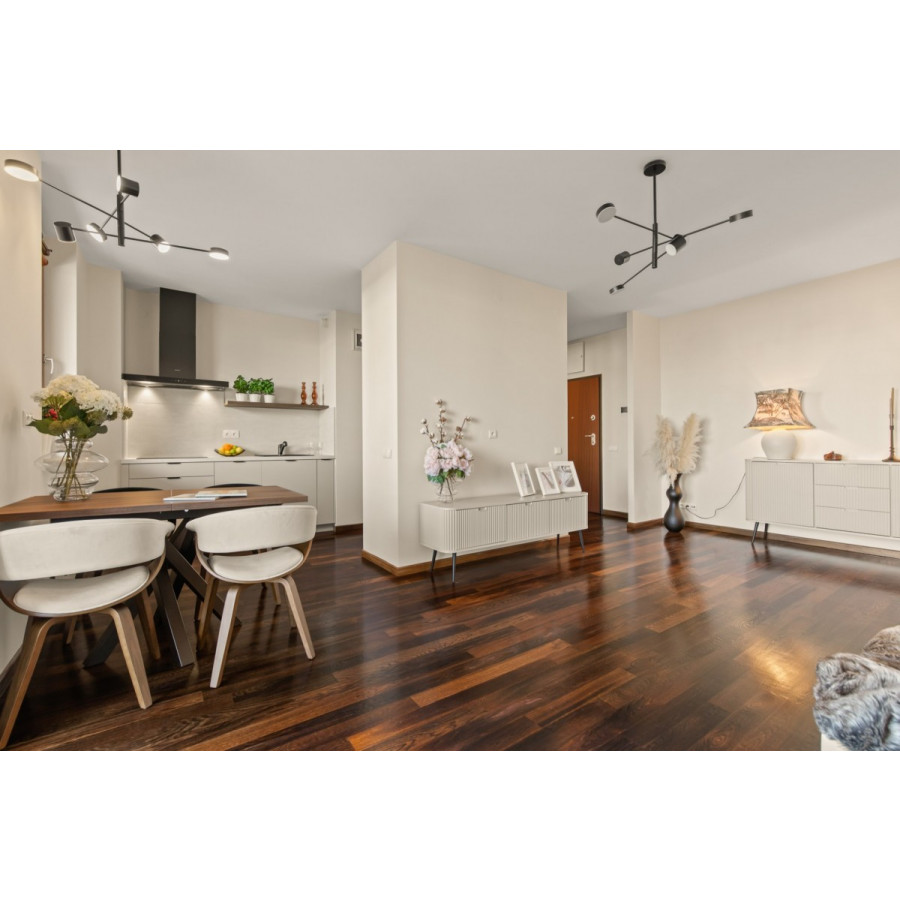 mazowieckie, Warszawa, Wola Mir&oacute;w, Chłodna, Miejskie mieszkanie z tarasem w centrum Warszawy