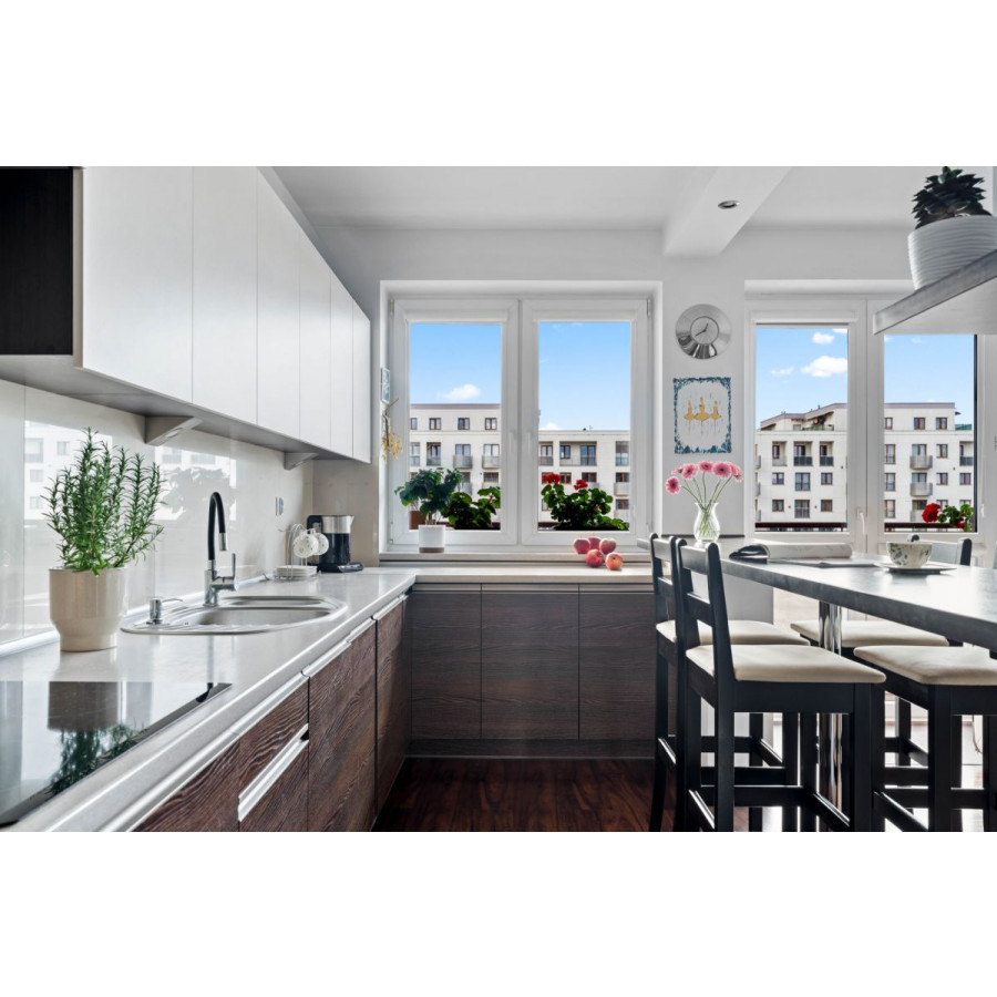 mazowieckie, Warszawa, Włochy Nowe Włochy, Ks. Juliana Chrościckiego, 5 pokoi &bull; 2 balkony &bull; miejsce postojowe