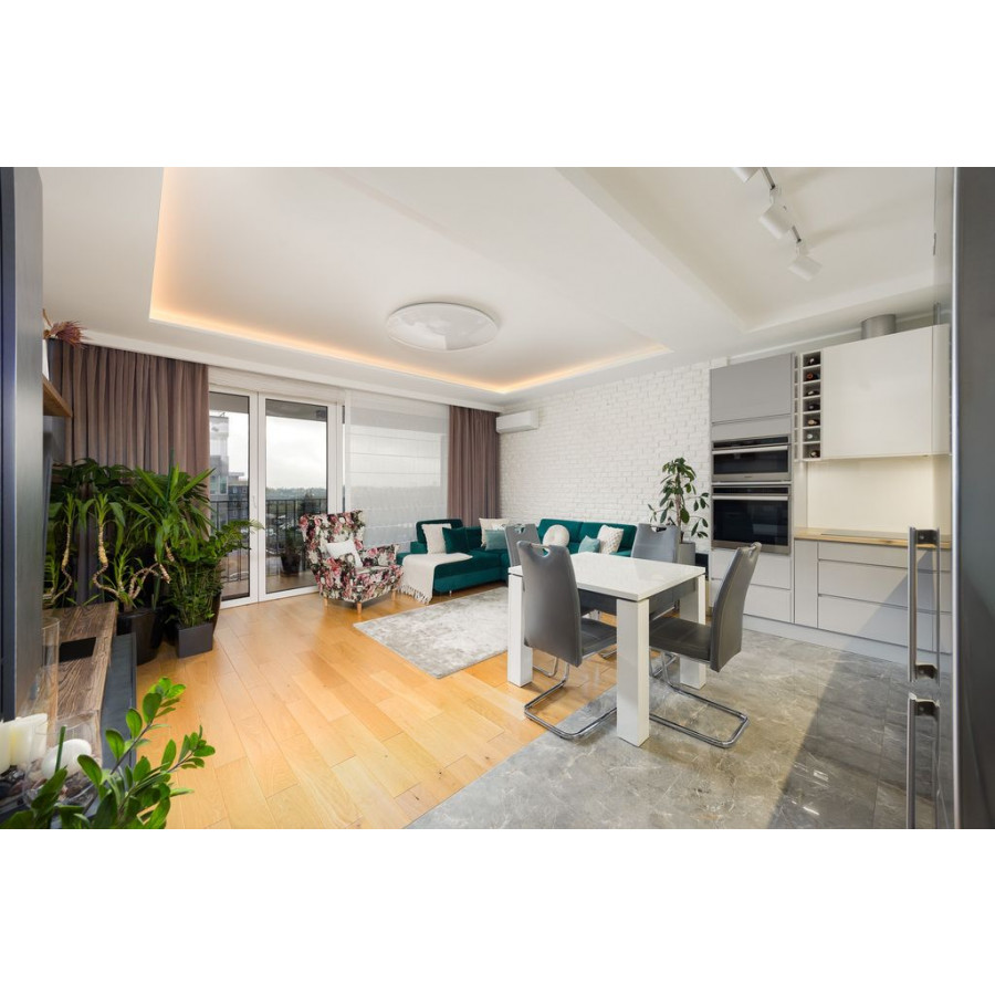 mazowieckie, Warszawa, Włochy, Przerwana, Świetny stan Dwustronne Duży balkon Garaż